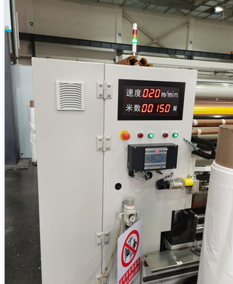 Ширина полотна 2100 мм. Намотчик-размотчик с револьверной головкой. Машина для продольной резки и перемотки. Производители перемоточных машин.